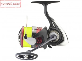 Ko�owrotek DAIWA Ninja 23 LT 3000-C + Plecionka X4 0.19mm